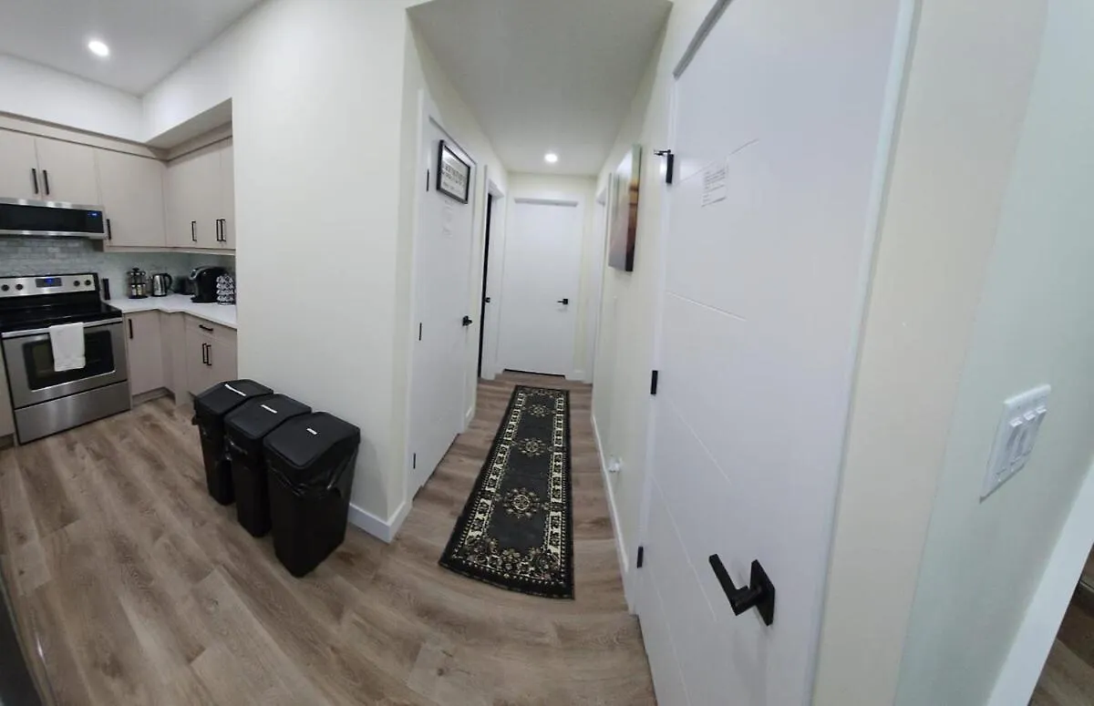 公寓 Charming Oasis Tranquil Suite 8 Min Airport, Ac 卡加利